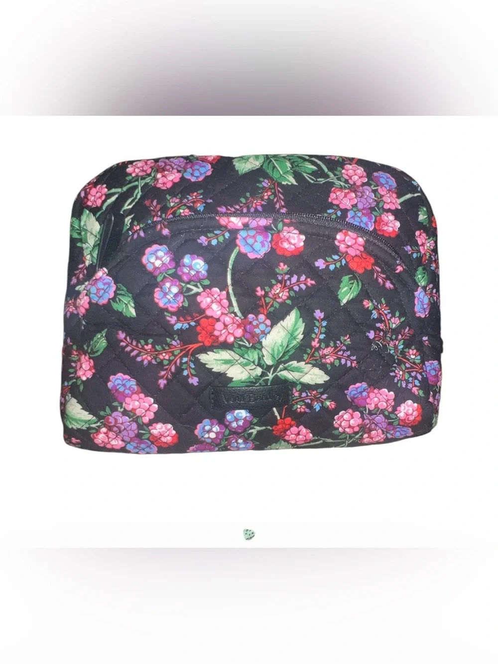 Vera Bradley Winter Berry Quilted Medium Cosmetic Bag NWOT